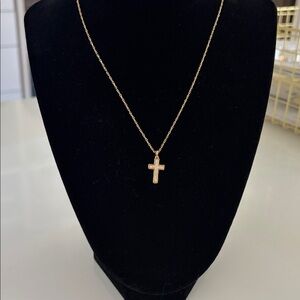 Kendra Scott Gold Cross Pendant Necklace